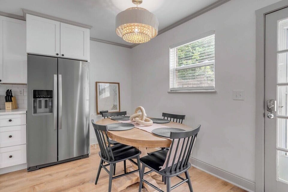 Indoor seating area is the perfect spot for a slow morning breakfast cooked in. 