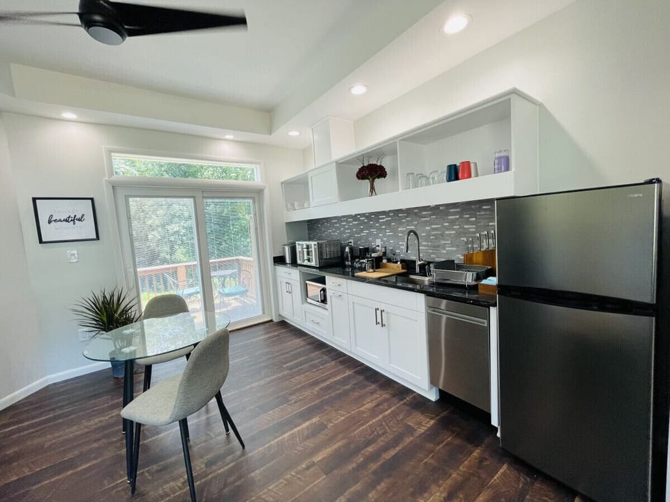 Kitchenette, Dining w/ access to Deck