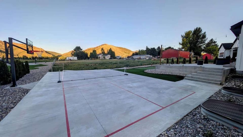 Sport court