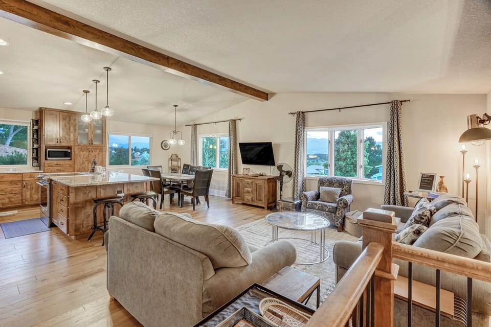 Spacious Living Room