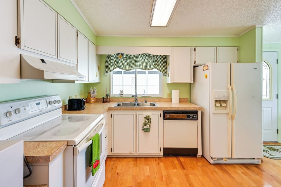 Kitchen | Cooking Basics | Blender | Crockpot