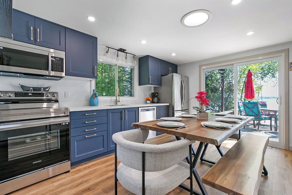 Kitchen/ dinning area