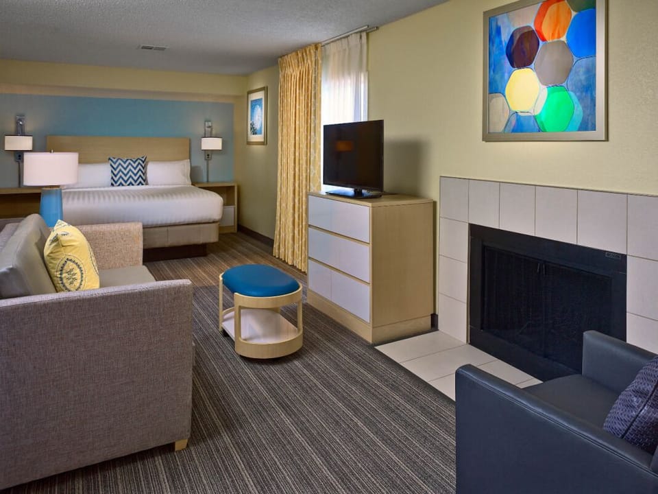 Relax together in the open suite with room to breathe.