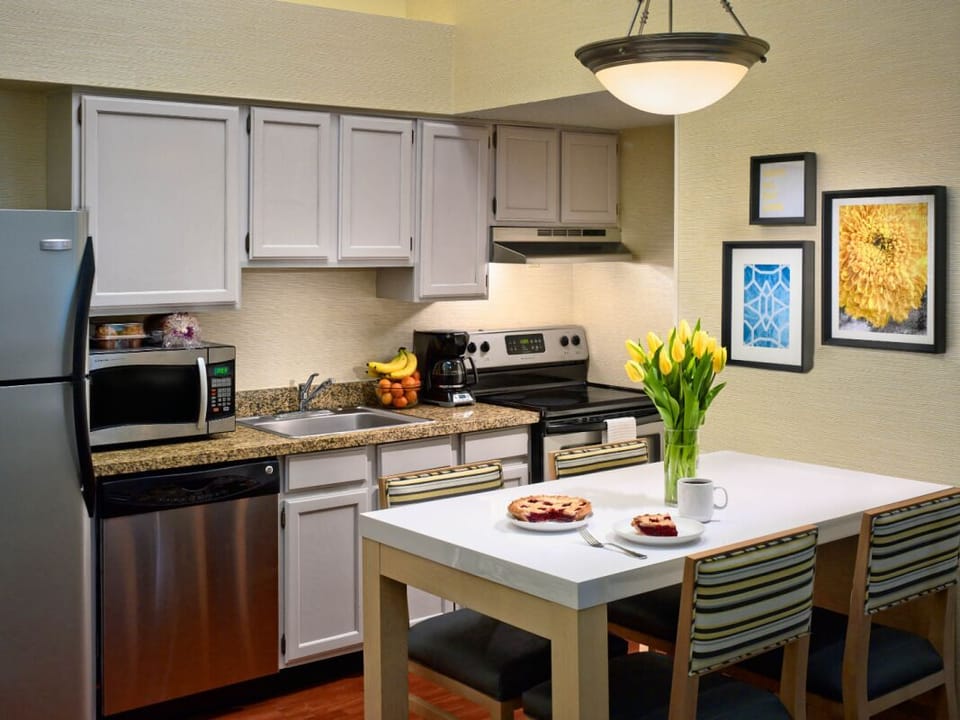 Cook and gather easily in this bright, fully equipped kitchen.