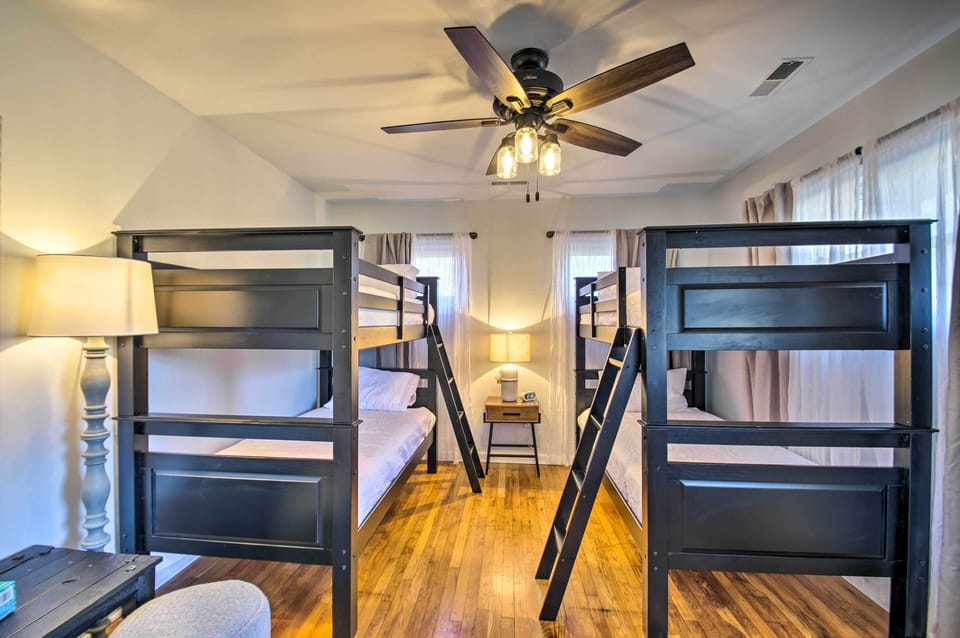 Bunk room sleeps four — great for kids or friends traveling together