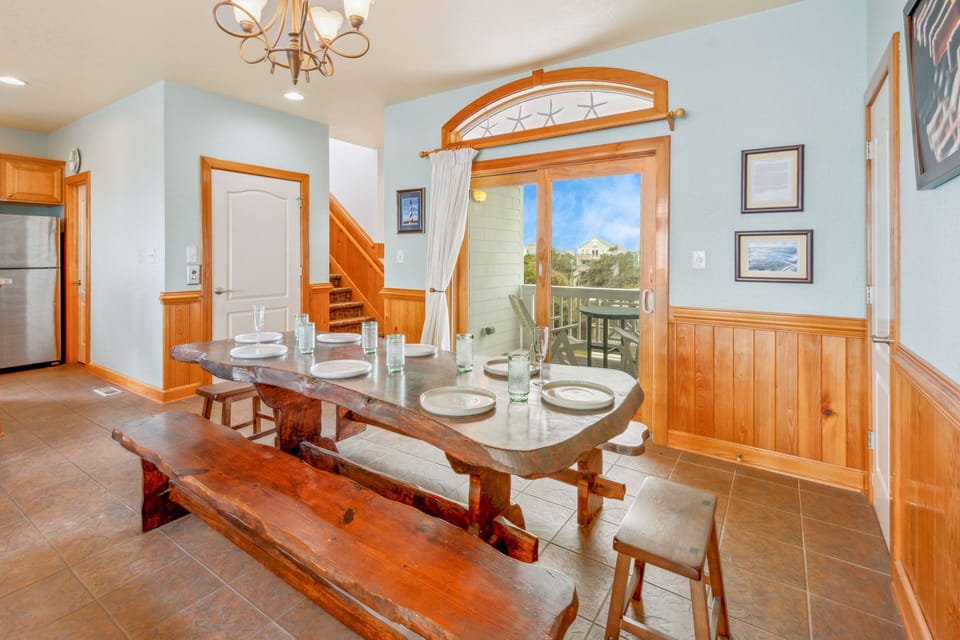 Surf or Sound Realty - 1143 - Ocean's Edge - Dining Area -4