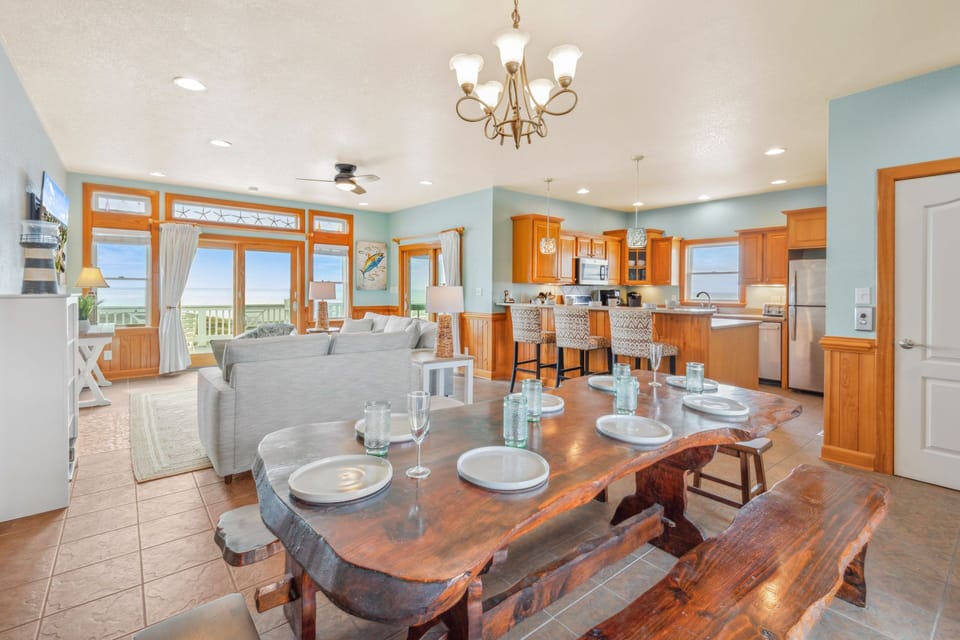 Surf or Sound Realty - 1143 - Ocean's Edge - Dining Area -3