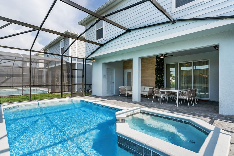 Ample space to unwind - Enjoy a drink after a long day or soak in the pool