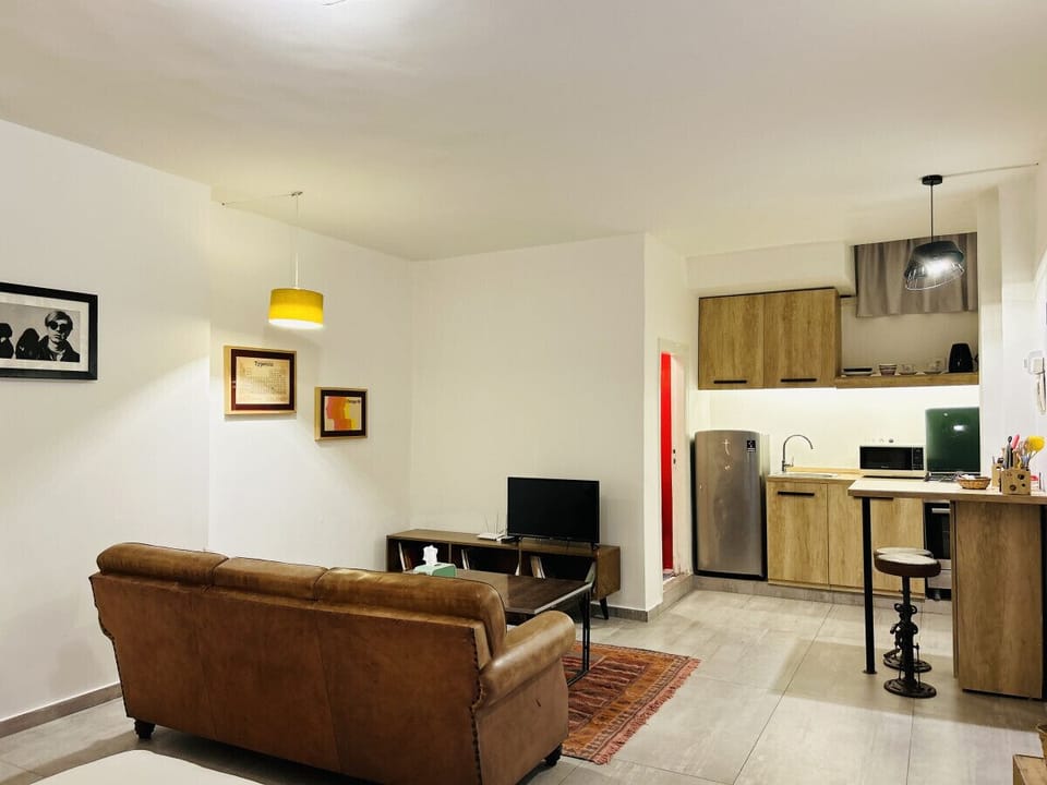 Bright studio living with a practical, modern flow