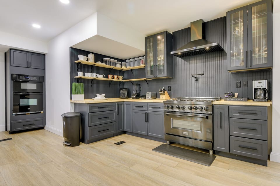Kitchen | Refrigerator | Dishwasher | Wall Oven | Microwave