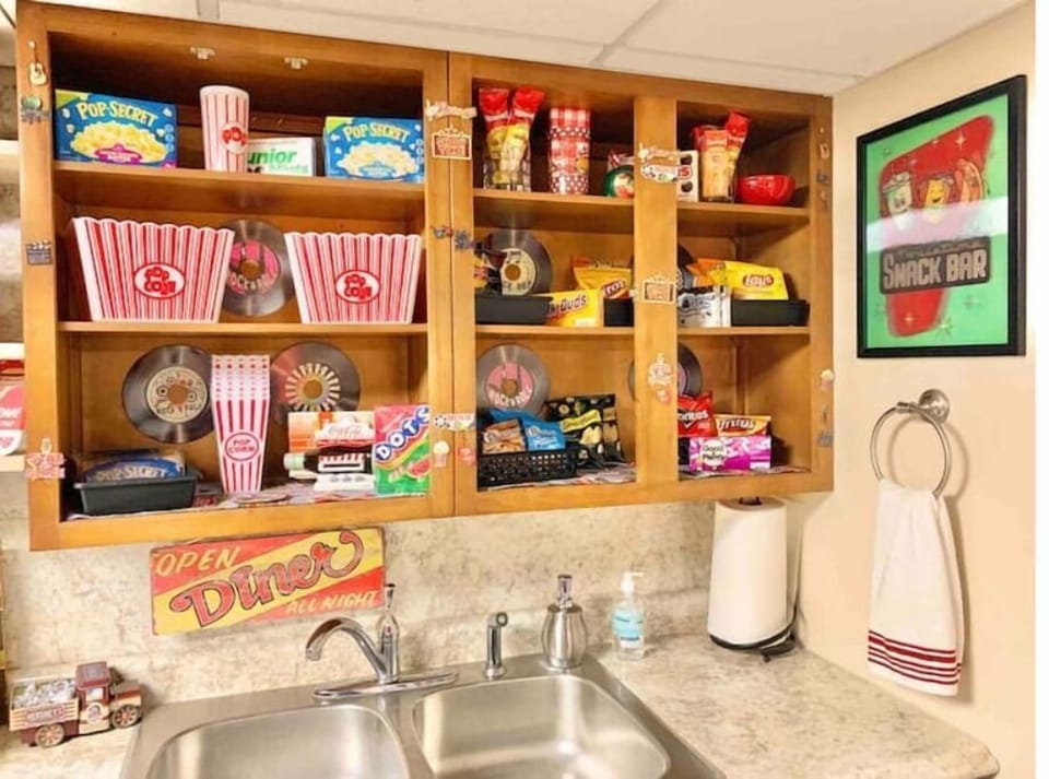 Complimentary snacks