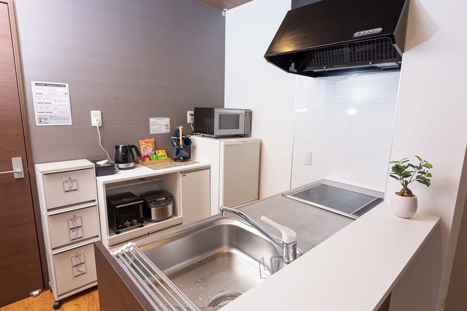 Each room has a kitchen