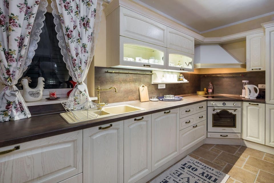 Kitchen area