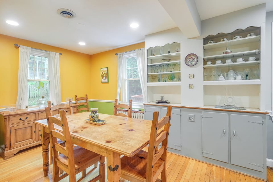 Dining Room | 1st Floor | Fully Equipped Kitchen