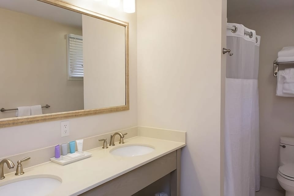 Start your day with bright counter space and fresh towels.