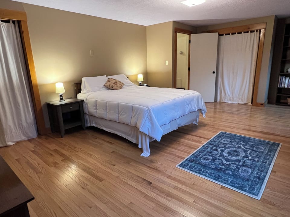Bedroom #1