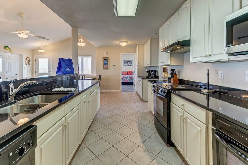 Top-Level Kitchen with Bar