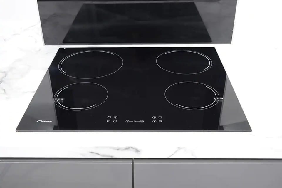 Induction cooker for efficiency, safety for hassle-free cooking