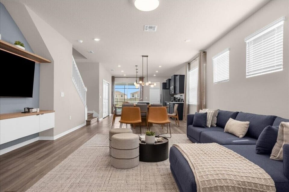 1131 Aloha Blvd (3).jpg