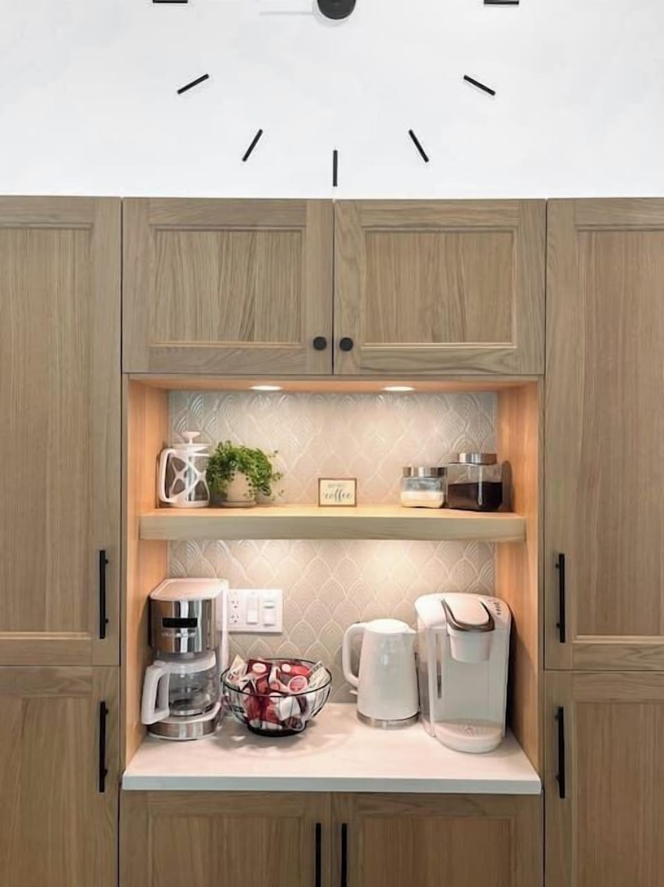 Enjoy complimentary coffee & tea from the designated coffee bar.