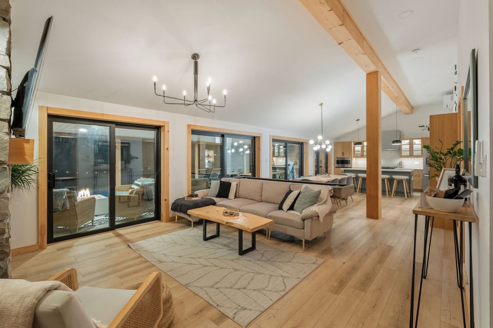 Open concept layout ideal for entertaining and gatherings.