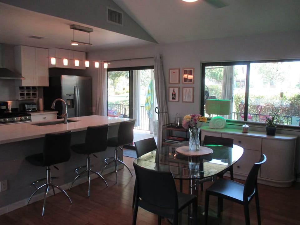 Dining Area to Kitchen and Rear Patio