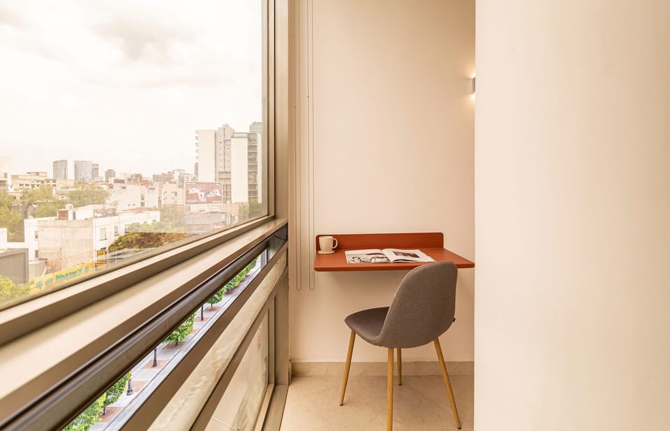 El mobiliario, la decoración y los servicios pueden variar ligeramente.