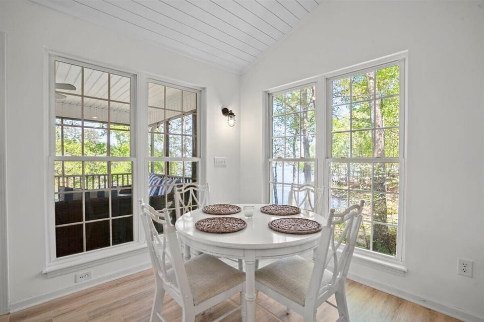 Upstairs Dining Area