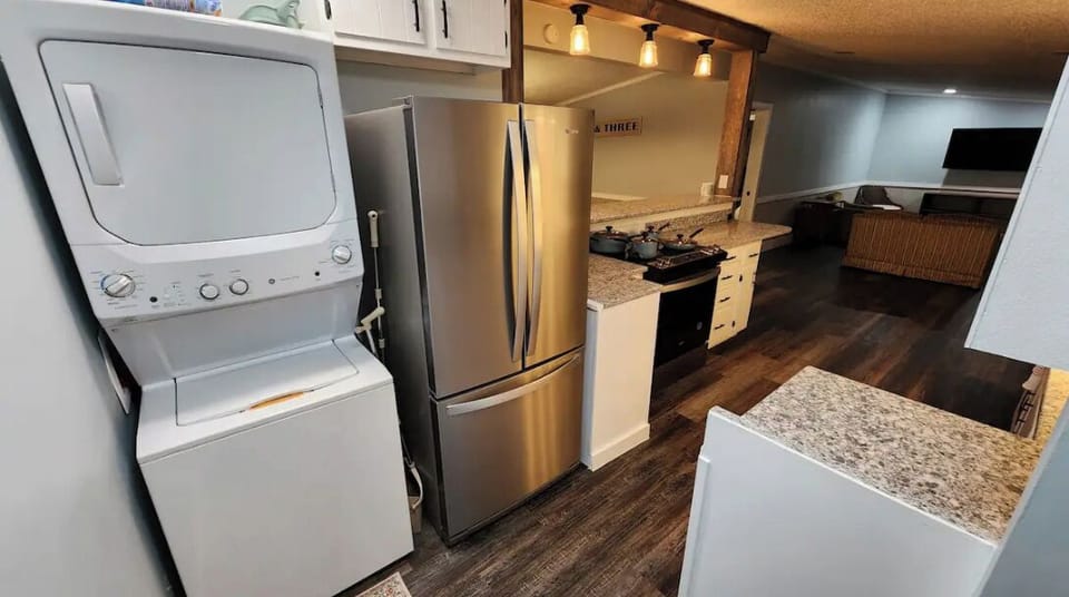 Completely updated kitchen with bar!