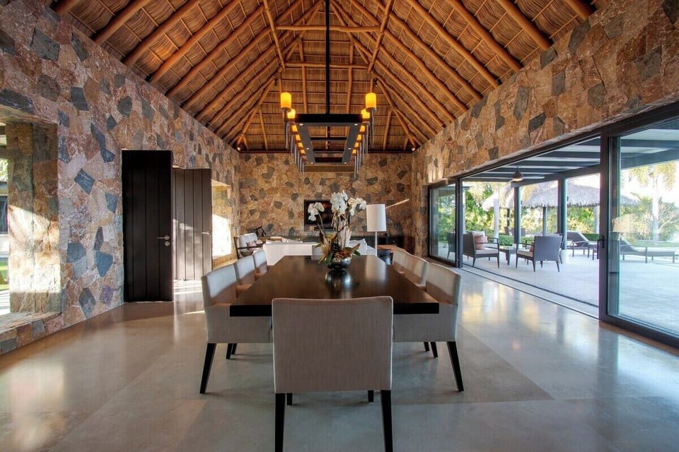Interior Dinning Room