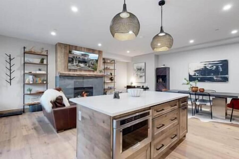 Kitchen Island with Microwave 