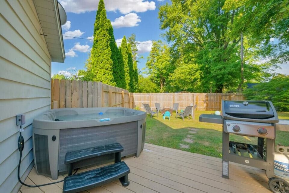 Hot tub and grill ready for your weekend plans