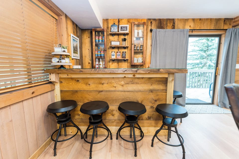 Soda/Hot Cocoa Bar