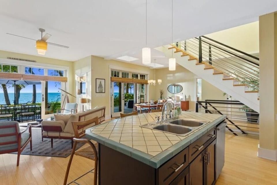 Main floor 