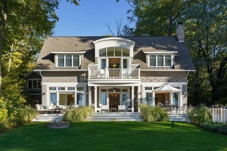 View from the top of the stairs coming up from the private.