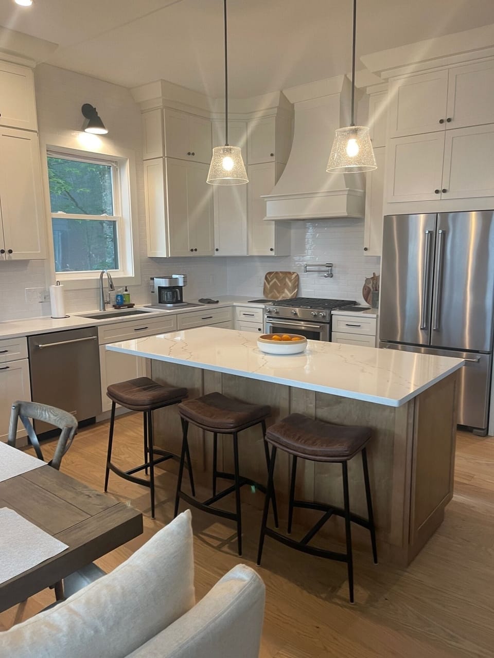 New Kitchen - Wine Fridge / Warming Drawer / All New Appliances