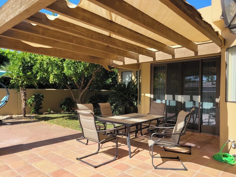Private outdoor dining area