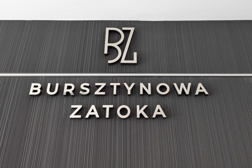 Experience urban living in a stylish and modern property.
