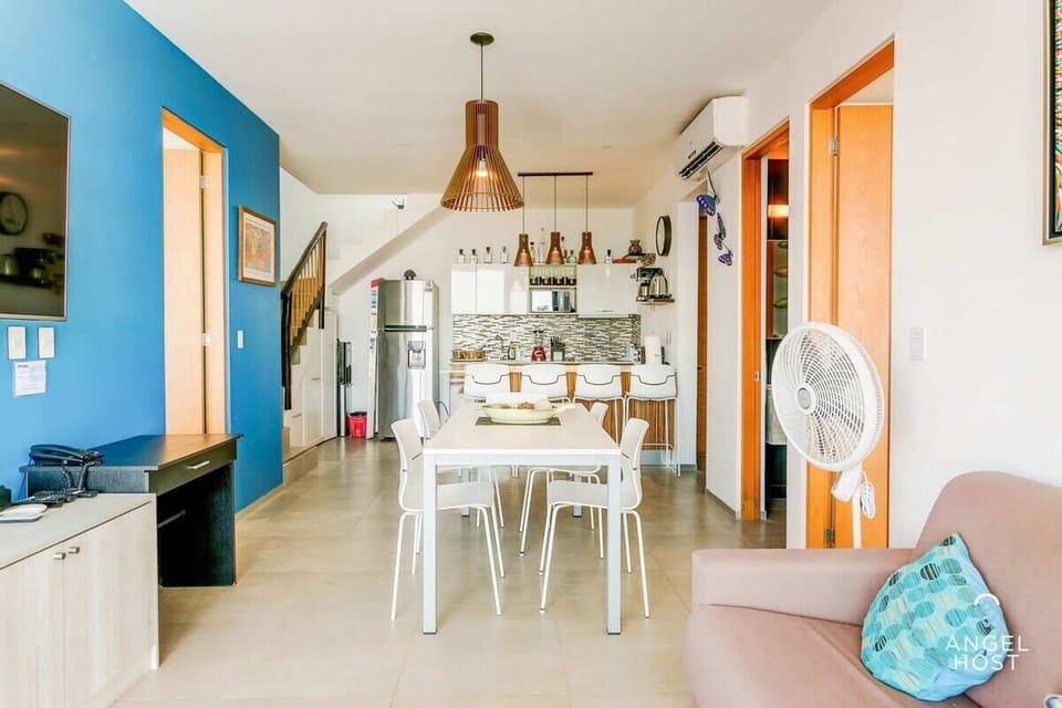 1,367 sq ft open-plan layout & lots of natural light