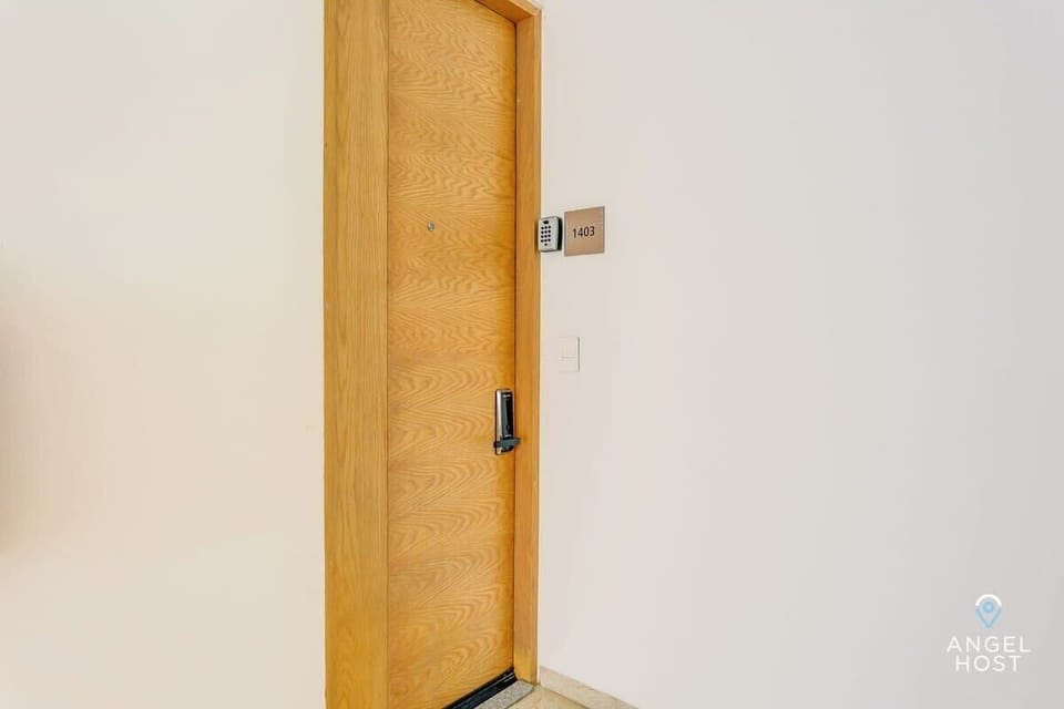 Your entrance has a lockbox to leave your key and never lose it when you go out!