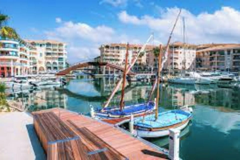 Marina