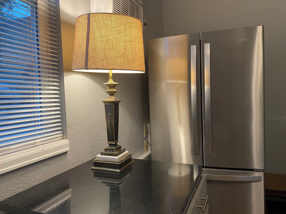 Kitchen area (3)