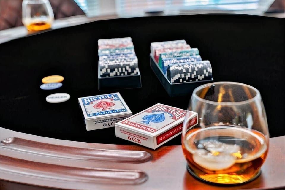 Enjoy an excellent poker night, or an amazing breakfast overlooking the pool!
Cards, and chips provided, just bring your poker face and you're ready to have fun!