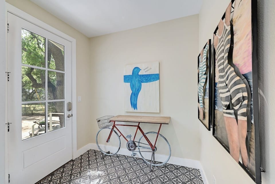 0832b594-b5c9-4816-b271-831f75377042