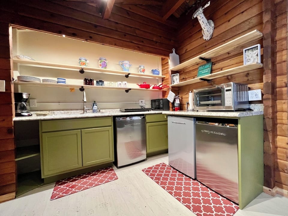 Small kitchenette for cooking up a meal.