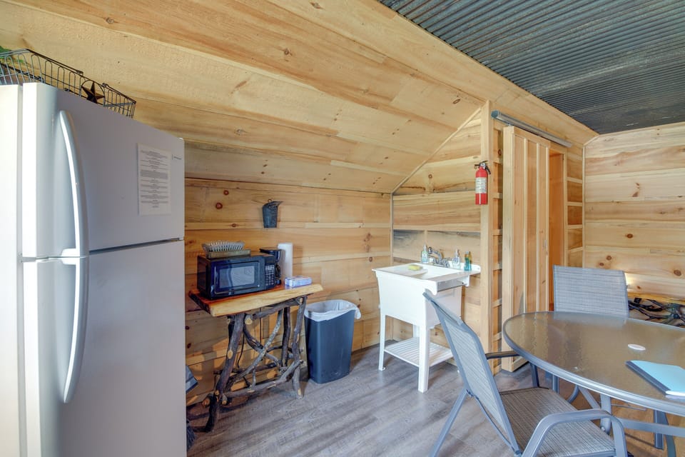 Studio | Kitchenette | Main Level | Coffee Maker | Hot Plate