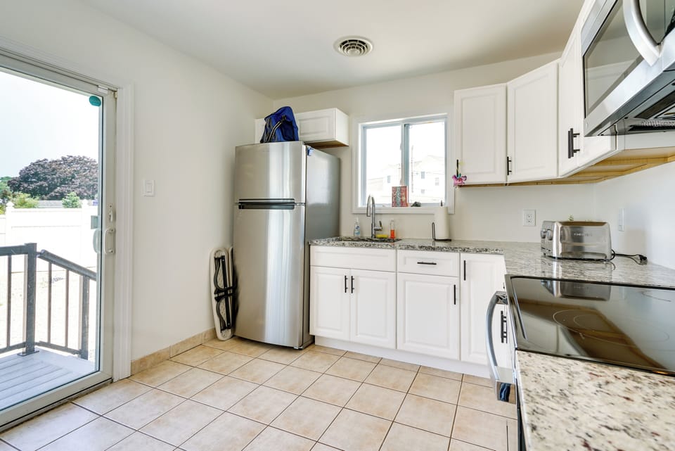 Kitchen | Coffee Maker | Toaster | Cooking Basics