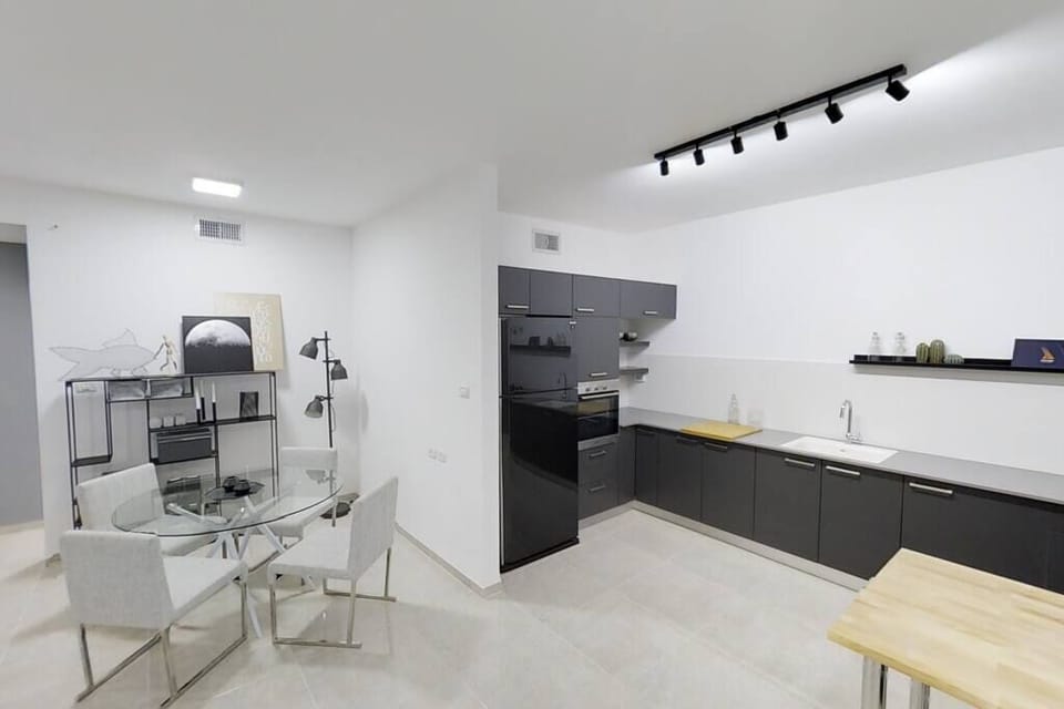 Fridge, stovetop, highchair, cookware/dishes/utensils