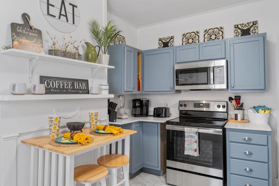 A better view of the kitchen for preparing a small or full course meal. 