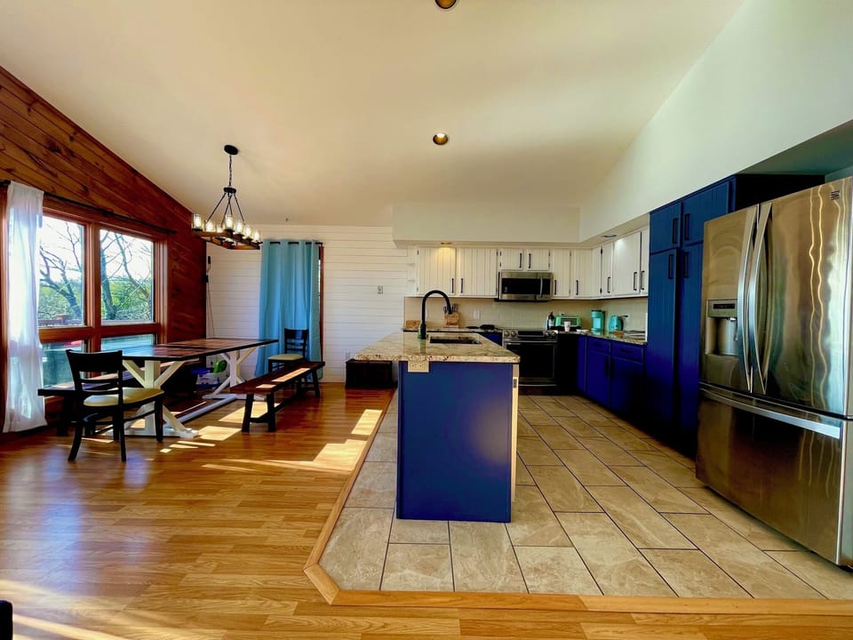 Fully equipped kitchen with Utensils for a large group